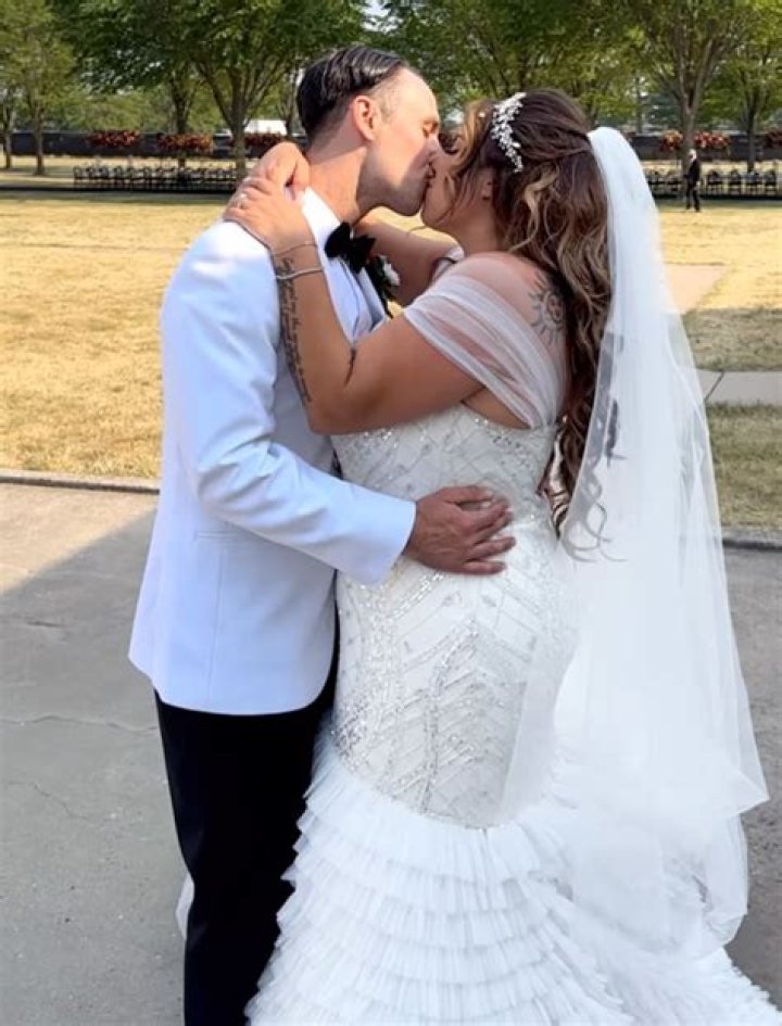 Carolina Miranda Husband, Is She Married? Wikipedia And Age