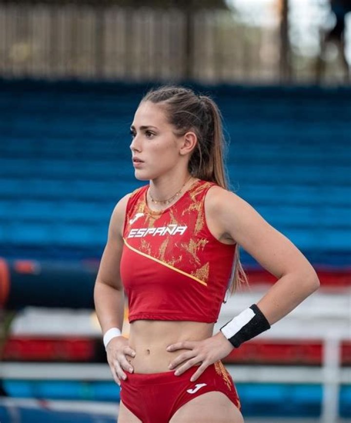 Clara Fernández
