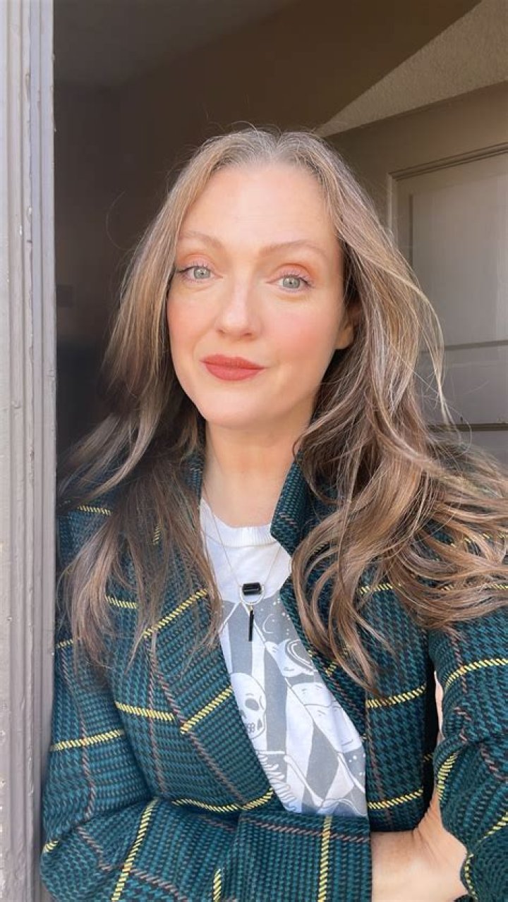 Elizabeth Cauvel