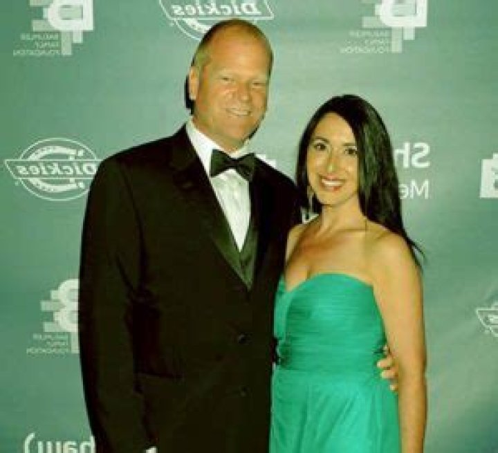Mike Holmes- Biography, Height, Net Worth, Wife