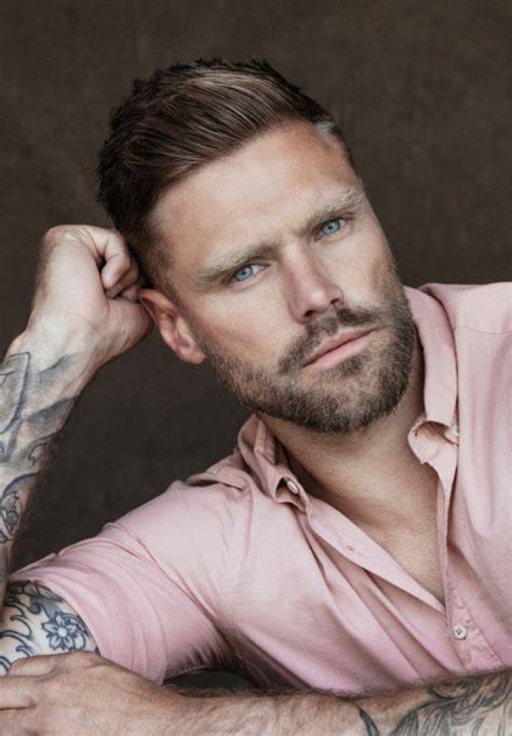 Nick Youngquest